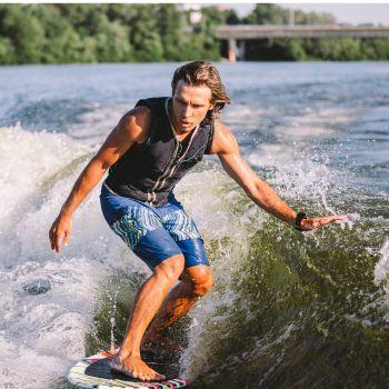 Good Board Design, Speed and Stability will Help You More Easily Maneuver Your Wakesurf Board 